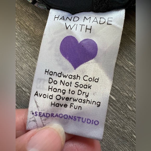 Sea Dragon Studio Holographic Prismatic Geometric Zipper Rave Shorts. Size M - Picture 9 of 13